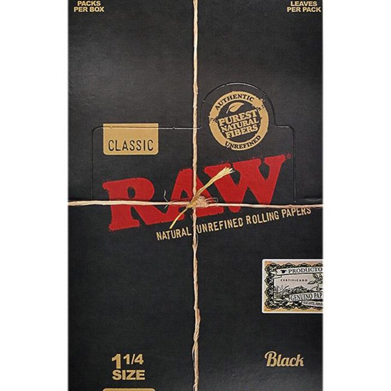 RAW BLACK CLASSIC 1 ¼ ROLLING PAPER x 24