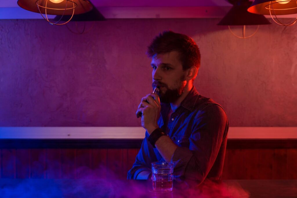 Differences Between Electronic and Traditional Hookahs 4 Electronic hookah